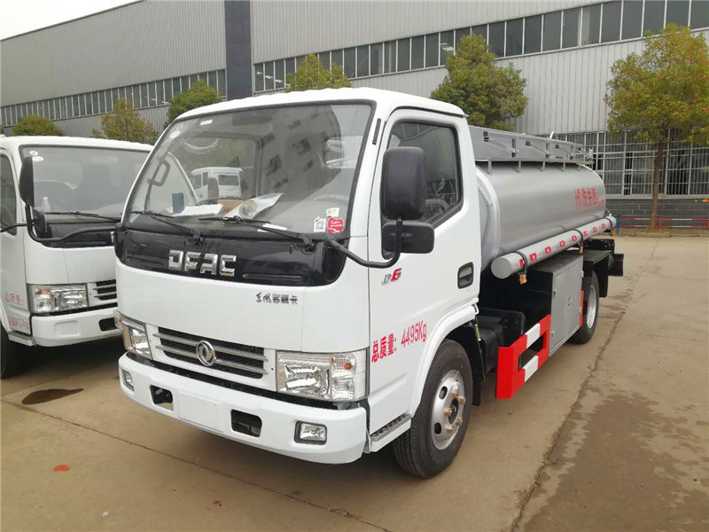 東風(fēng)多利卡藍(lán)牌供液車廠家直銷價格